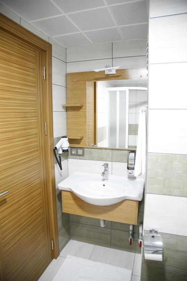 Otel Hatipoglu Duzce Buitenkant foto